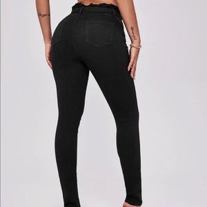 Paperbag waist belted skinny jeans